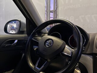 2014 Skoda Yeti I Рестайлинг, серый, 710000 рублей, вид 4