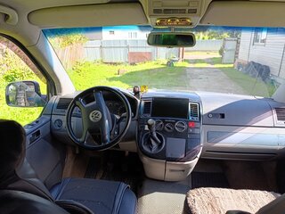 2004 Volkswagen Multivan T5, серый, 900000 рублей, вид 5