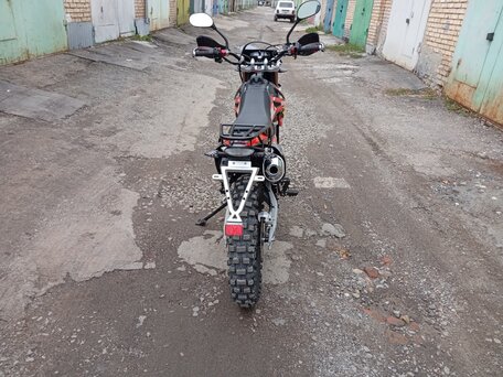 2025 Sycmmc 300, красный, 140000 рублей, вид 2