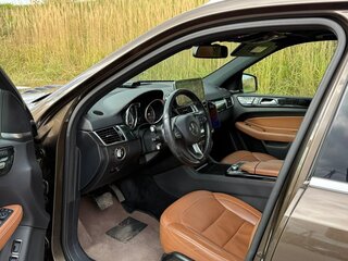 2017 Mercedes-Benz GLS 350 d I (X166), коричневый, 4000000 рублей, вид 5