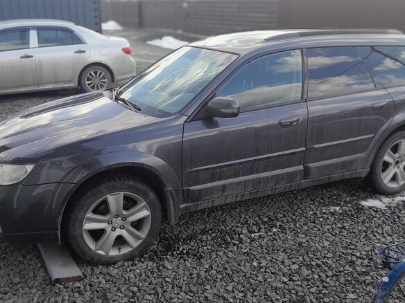 2007 Subaru Outback III Рестайлинг, серый, 650000 рублей - вид 3