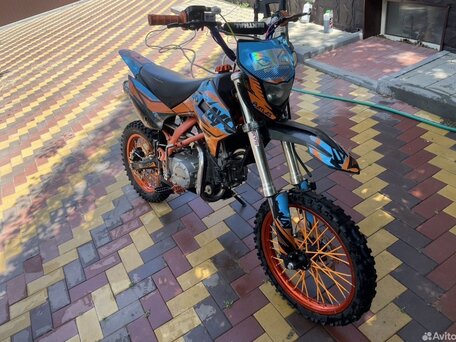 2022 Kayo Evolution YX140EM, синий, 85000 рублей, вид 3