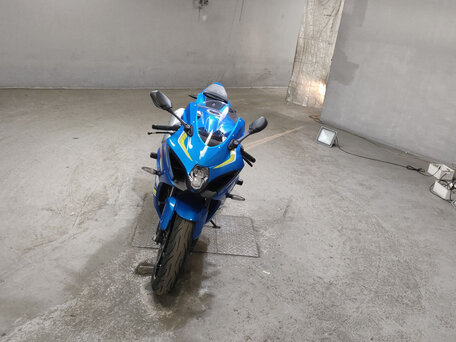 2019 Suzuki GSX-R 1000, синий, 1500000 рублей, вид 3