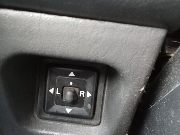 2005 Mitsubishi L200 III, красный, 1100000 рублей - вид 26