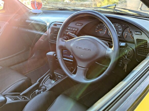1993 Toyota Celica GT V (T180), жёлтый - вид 4