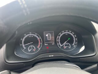 2020 Skoda Karoq I, серый, 2500000 рублей, вид 3
