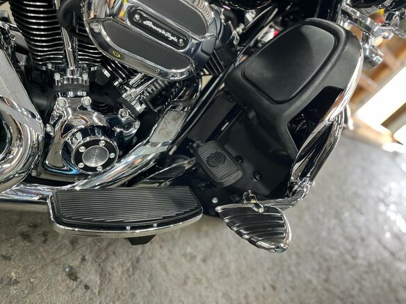 2015 Harley-Davidson Electra Glide, чёрный, 1460000 рублей - вид 13