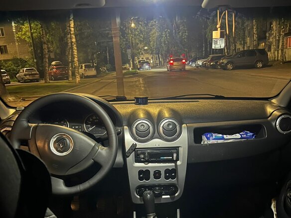 2014 Renault Logan I Рестайлинг, белый, 325000 рублей - вид 8