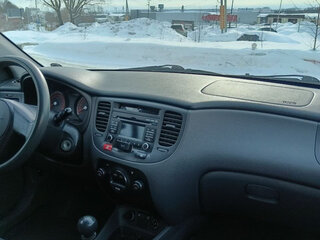 2011 Kia Rio II Рестайлинг, золотистый, 560000 рублей, вид 3