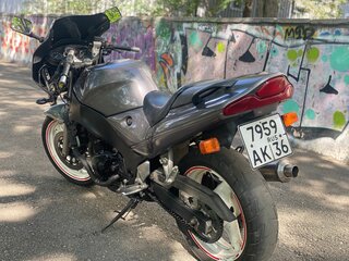 Suzuki RF 400