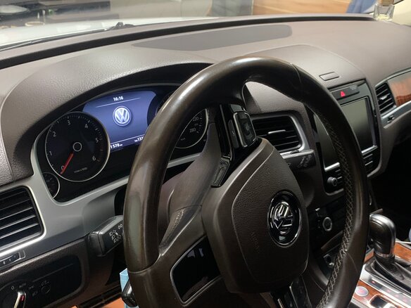 2012 Volkswagen Touareg II, белый, 2400000 рублей - вид 5