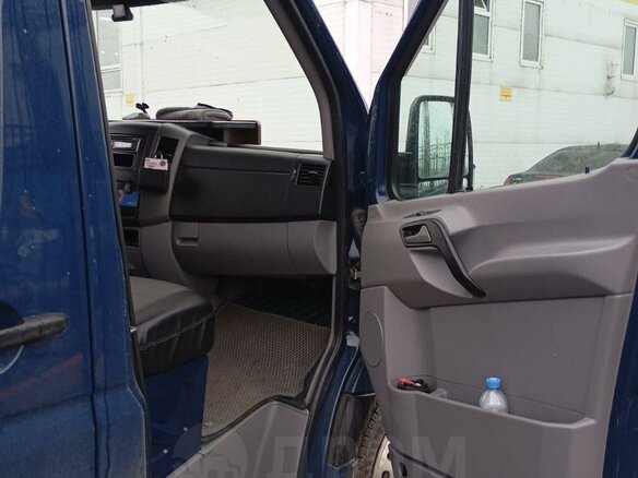 2012 Volkswagen Crafter, синий, 1350000 рублей - вид 6