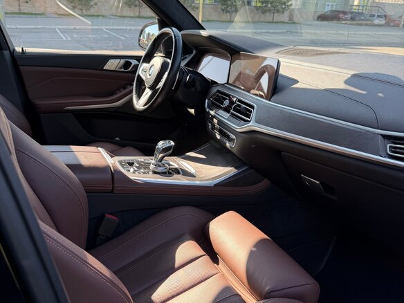 2019 BMW X7 40i I (G07), чёрный, 6970000 рублей - вид 8