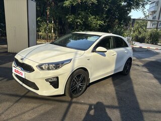 2019 Kia Ceed III, белый, 1800000 рублей, вид 2