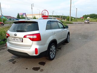 2013 Kia Sorento II Рестайлинг, серебристый, 1900000 рублей, вид 5