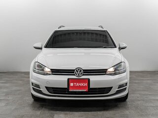 Volkswagen Golf VII