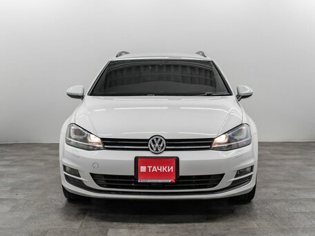 Volkswagen Golf VII