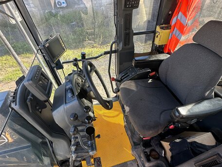 2016 John Deere 672G, 20000000 рублей, вид 5