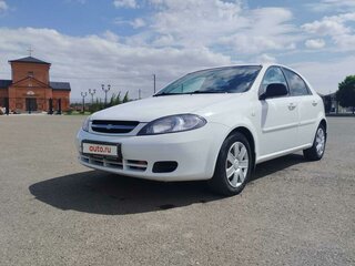2011 Chevrolet Lacetti I, белый, 700000 рублей, вид 1