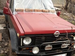 1981 Nissan Patrol III (K160, K260), красный, 365000 рублей, вид 2