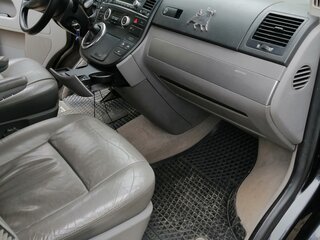 2005 Volkswagen Multivan T5, чёрный, 1550000 рублей, вид 5