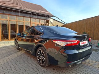 2020 Toyota Camry VIII (XV70), чёрный, 2250000 рублей, вид 5