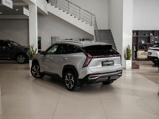 2025 Geely Atlas II, серебристый, 3723381 рублей, вид 2