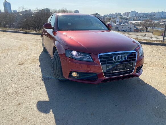 2008 Audi A4 IV (B8), красный, 825000 рублей - вид 1