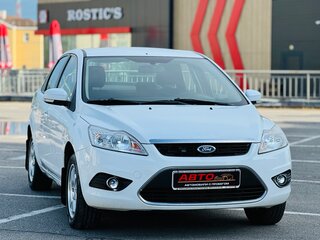 2011 Ford Focus II Рестайлинг, белый, 449999 рублей, вид 4