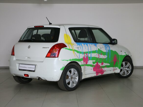 2008 Suzuki Swift III, белый - вид 2