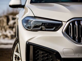 2020 BMW X6 30d III (G06), белый, 6150000 рублей, вид 4