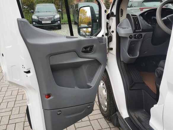 2018 Ford Transit, белый, 2950000 рублей - вид 11