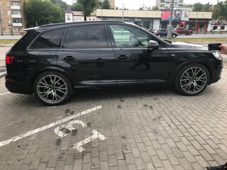 2018 Audi Q7 II (4M), чёрный, 4100000 рублей, вид 2