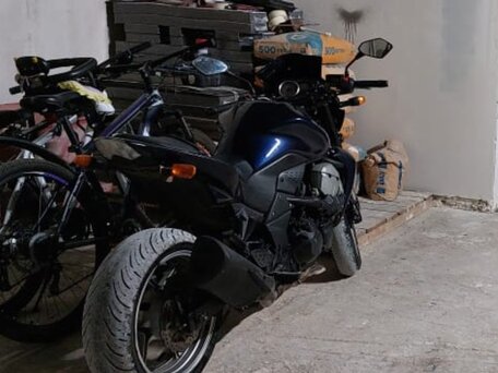 2011 Kawasaki Z 750, синий, 320000 рублей, вид 4