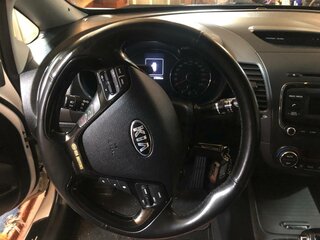 2018 Kia Cerato III Рестайлинг (Classic), белый, 1625000 рублей, вид 5