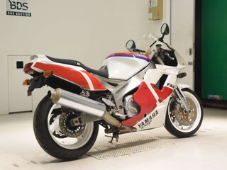 1991 Yamaha FZR1000, белый, 320000 рублей, вид 5