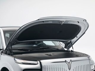 2026 Voyah Taishan X8, белый, 8605950 рублей, вид 3