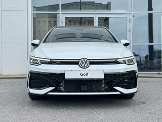 2026 Volkswagen Golf VIII Рестайлинг, белый, 4350000 рублей, вид 3