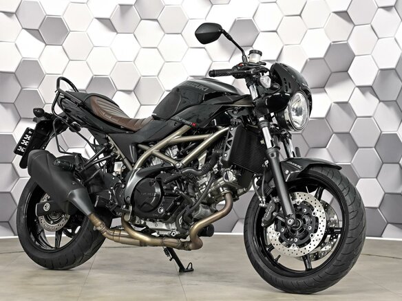 2023 Suzuki SV 650, чёрный, 677000 рублей
