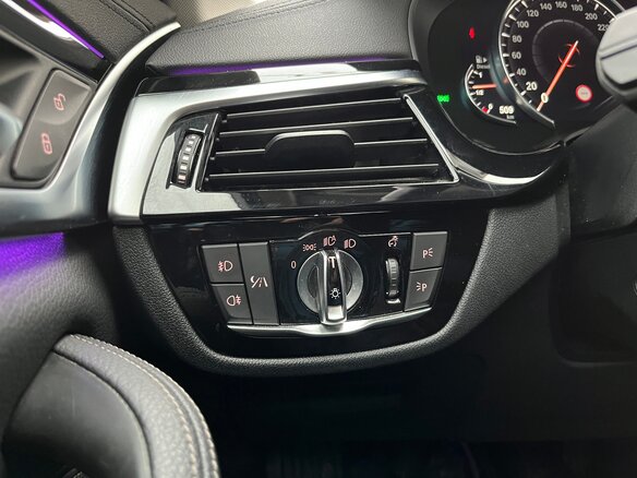 2018 BMW 5 серии 520d VII (G30/G31/G38), серый, 3490000 рублей - вид 12