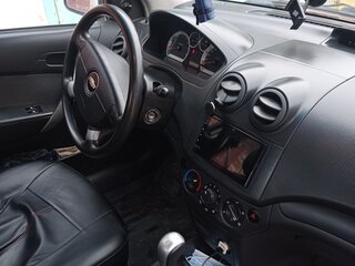 2011 Chevrolet Aveo I Рестайлинг, красный, 500000 рублей, вид 5