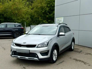2019 Kia Rio X-Line IV, серебристый, 1370000 рублей, вид 1