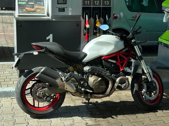 2015 Ducati Monster 821, белый, 575000 рублей - вид 13