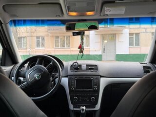 2012 Skoda Yeti I, чёрный, 600000 рублей, вид 5