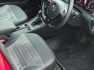 2018 Volkswagen Golf VII Рестайлинг, красный, 1300000 рублей, вид 5