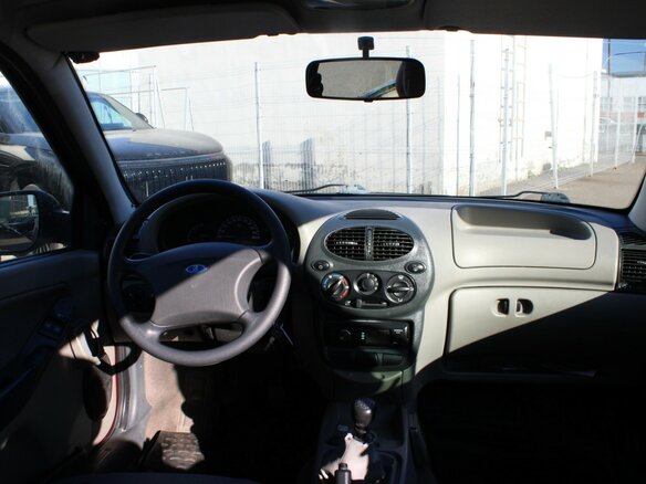 2010 Lada (ВАЗ) Kalina I, красный, 110000 рублей - вид 8
