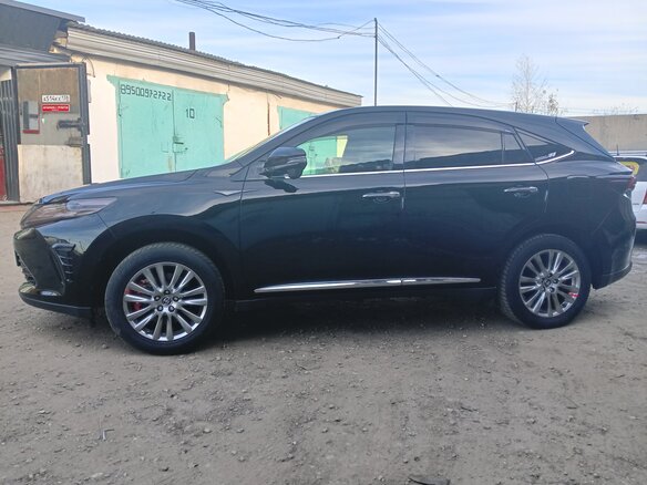 2019 Toyota Harrier III (XU60) Рестайлинг, чёрный, 3100000 рублей - вид 10