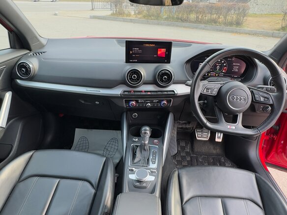 2019 Audi SQ2 I, красный, 3650000 рублей - вид 23