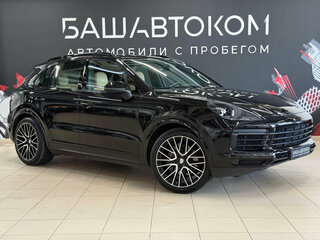 2018 Porsche Cayenne III, чёрный, 4690000 рублей, вид 3