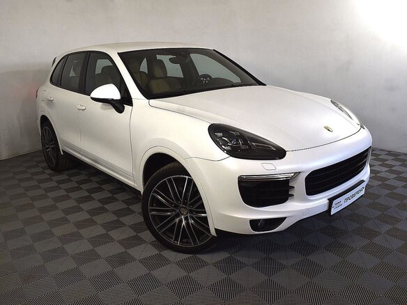 2015 Porsche Cayenne Diesel II Рестайлинг (958), белый - вид 2